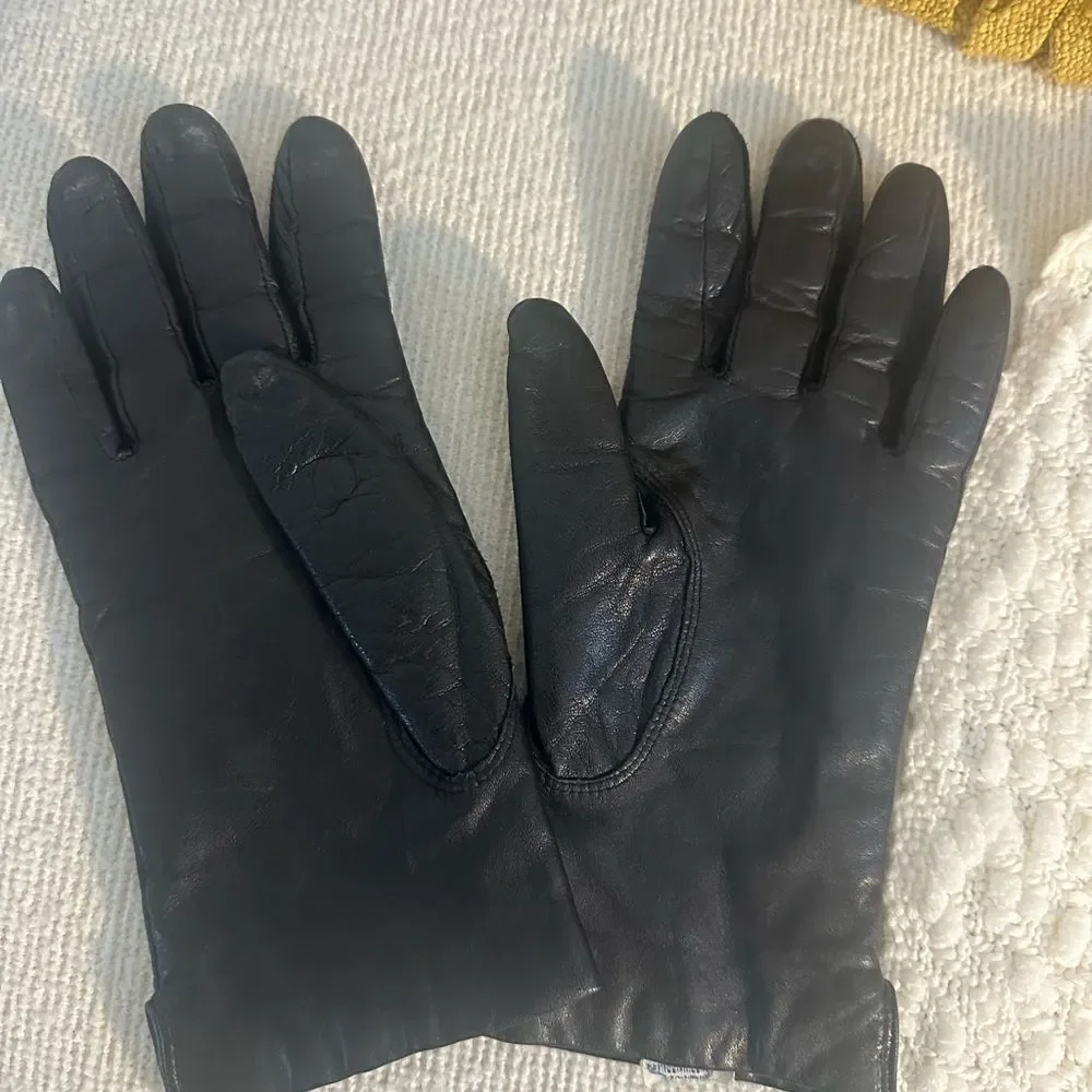 Vintage Black Leather Women’s Gloves 7 1/2